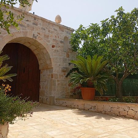 Masseria Le Betulle Сан Вито дей Нормани Екстериор снимка
