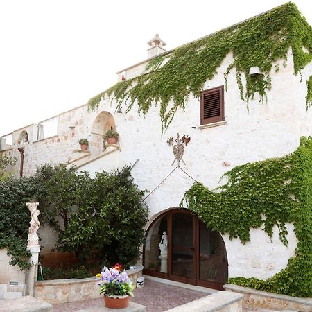 Masseria Le Betulle Сан Вито дей Нормани Екстериор снимка
