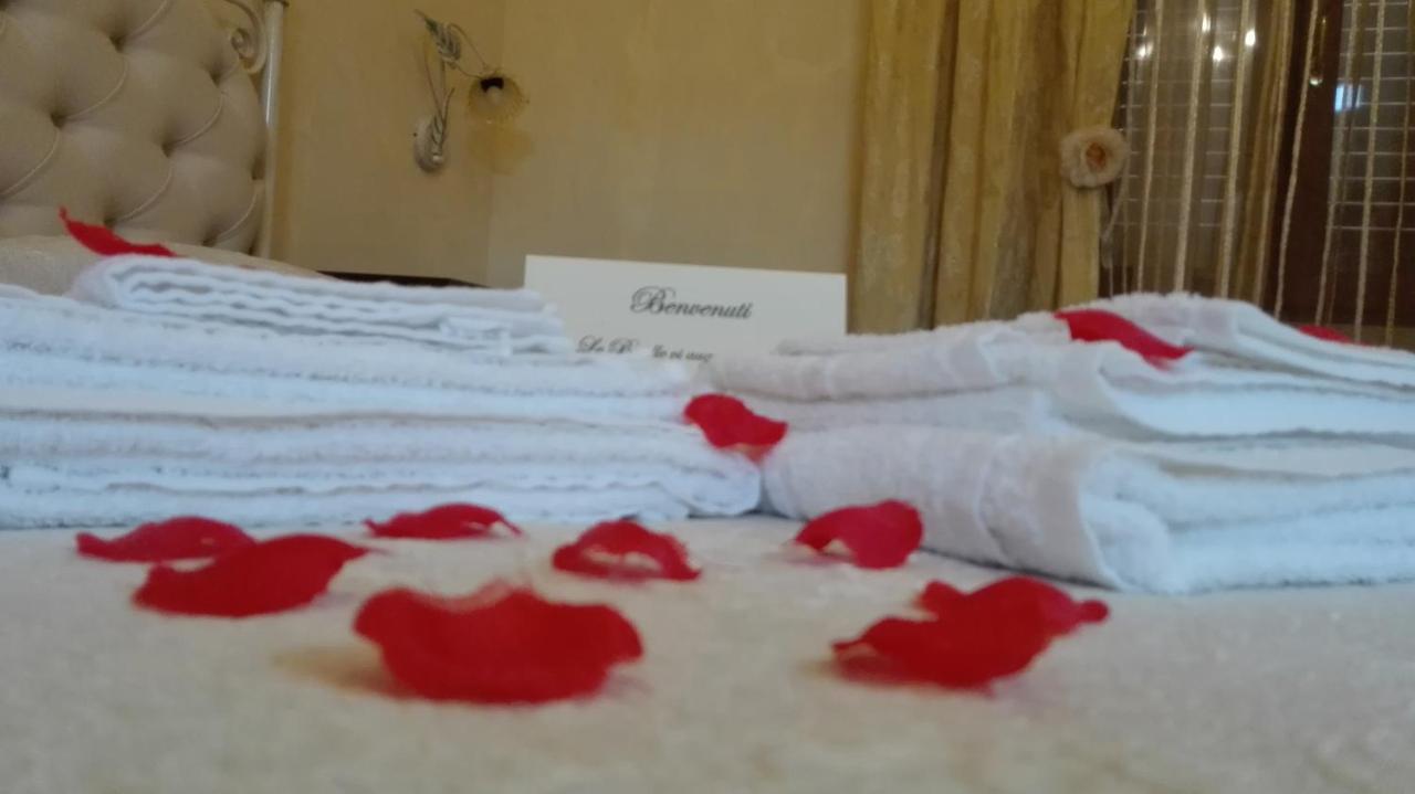Masseria Le Betulle Сан Вито дей Нормани Екстериор снимка