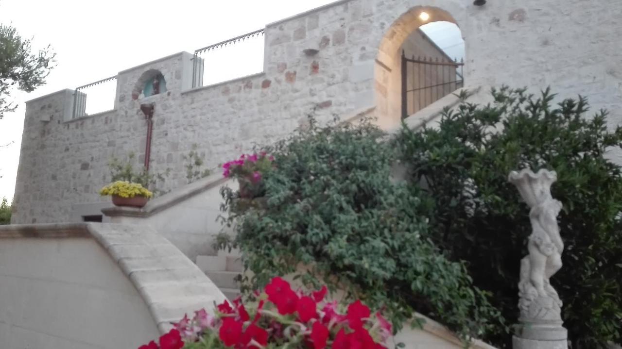 Masseria Le Betulle Сан Вито дей Нормани Екстериор снимка